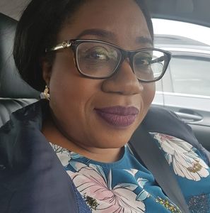 Meet your Posher, Aina